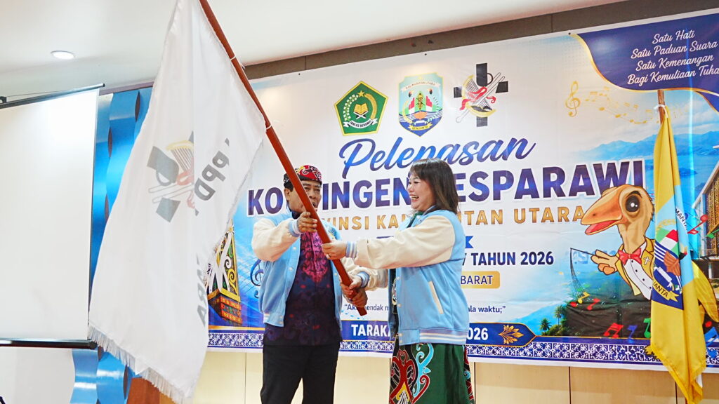 Kontingen Pesparawi Kaltara Berangkat ke Papua Barat, Gubernur Titip Semangat dan Sportivitas