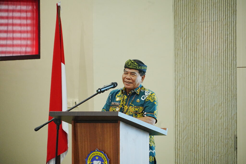 Gubernur Dorong PGRI Perkuat Kualitas Guru dan Pemerataan Pendidikan