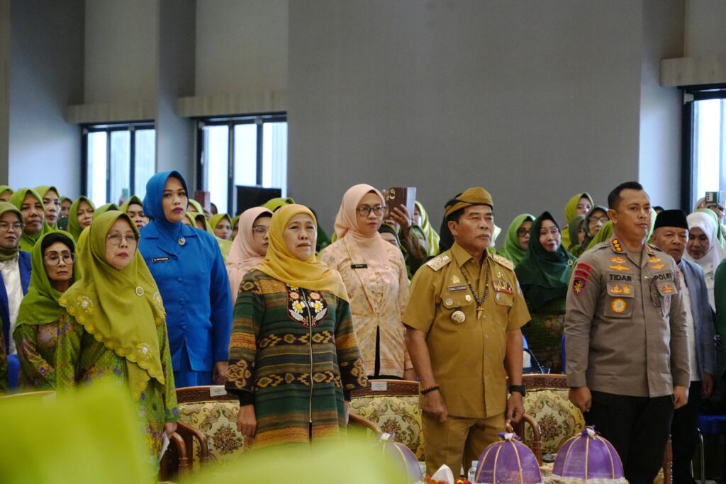 Gubernur Ajak Muslimat NU Perkuat Pendidikan Generasi Muda